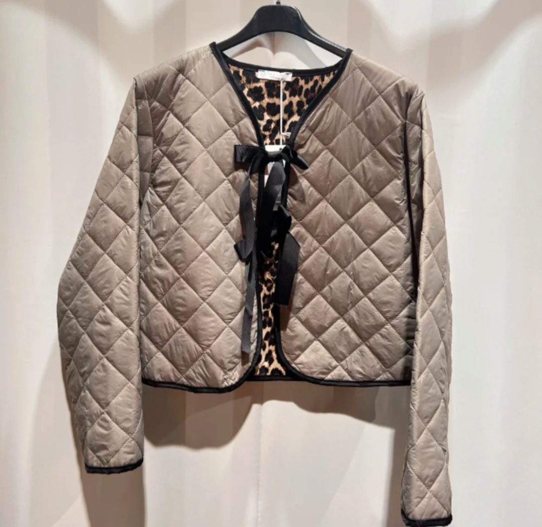 1-damesjas-3620240926_165015-belle-fashion